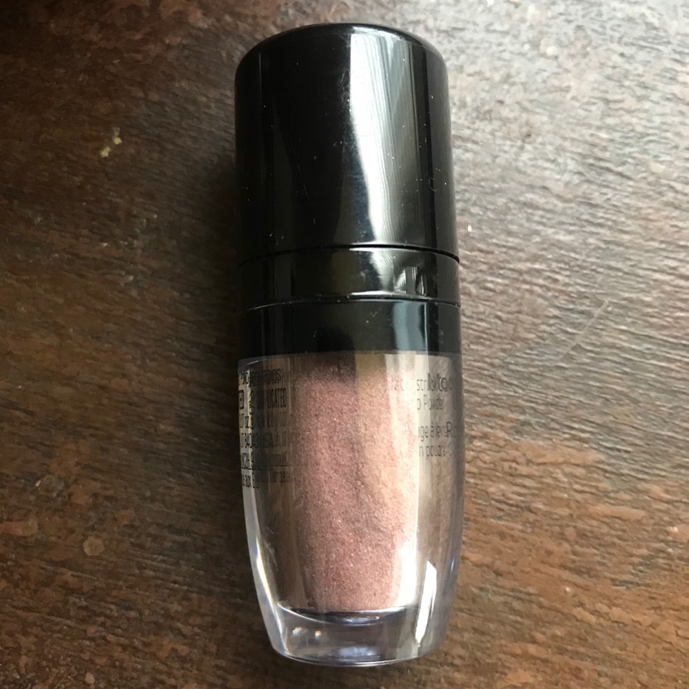 💄 Moonstruck crush lip powder